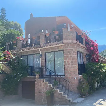 Petit Cocon Pres Des Calanques De Piana Porto (Corsica)